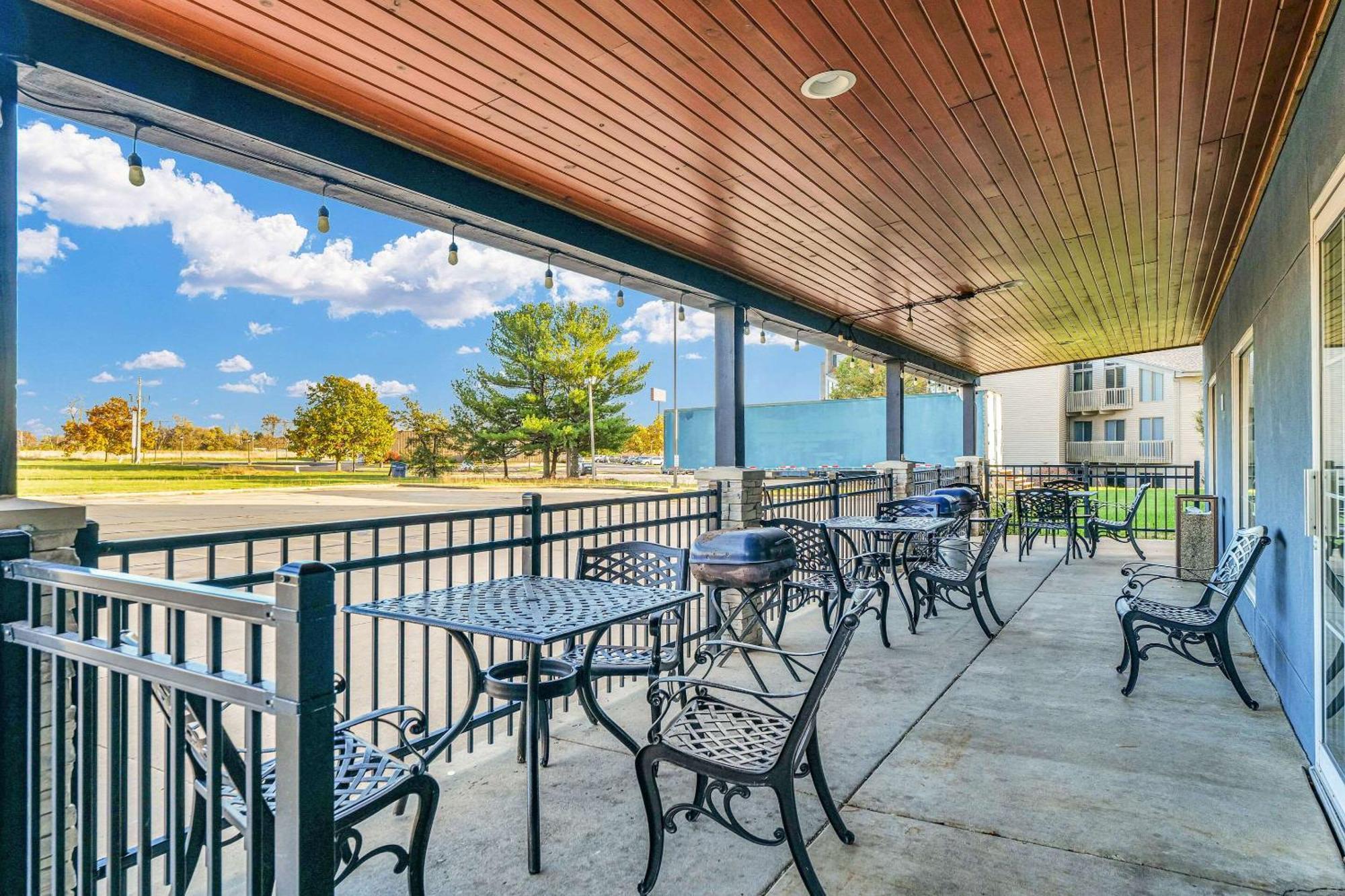 Country Inn & Suites By Radisson, Decatur, Il Exteriör bild